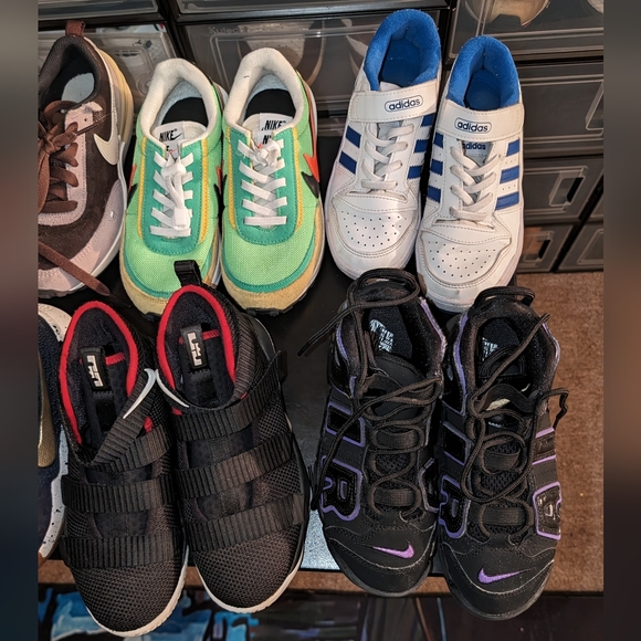 Nike's (Sz 1) - Picture 14 of 16